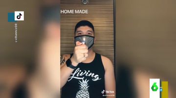 El vídeo de Tik Tok que pone a prueba la seguridad de diferentes mascarillas: así evidencia que la de tela por muy bonita que sea no sirve