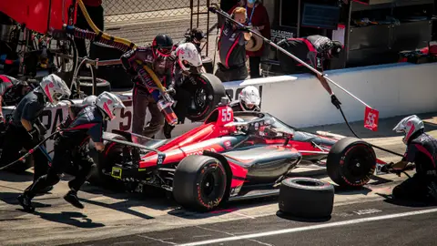 Alex Palou hizo una buena actuación pero acabó en el muro 500 millas de Indianápolis