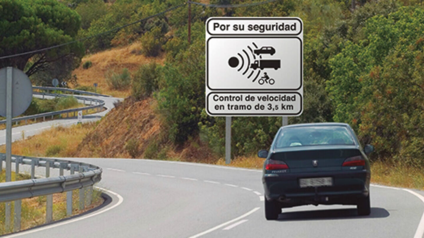 ¿Hay radares en todos los carteles luminosos de la DGT?