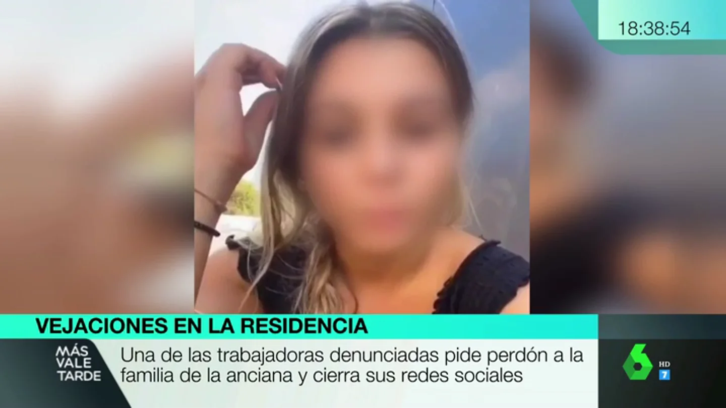 El vídeo que la propia trabajadora ha difundido en sus redes sociales La disculpa de una de las trabajadoras que humilló a una anciana de una residencia: "Asumo las consecuencias"