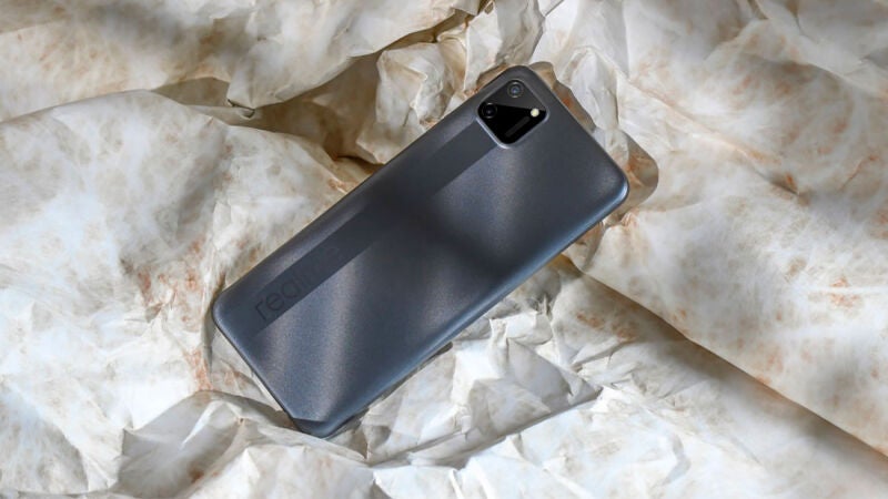 El Realme C11 se estrena en España por solo 99 euros y pulsera de regalo