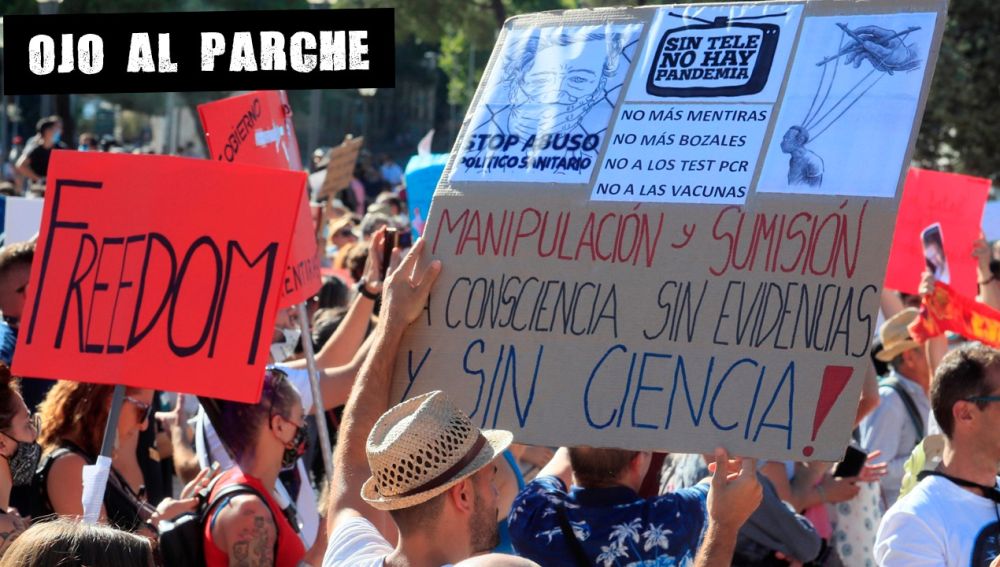 Manifestantes contra el uso de la mascarilla en Colón