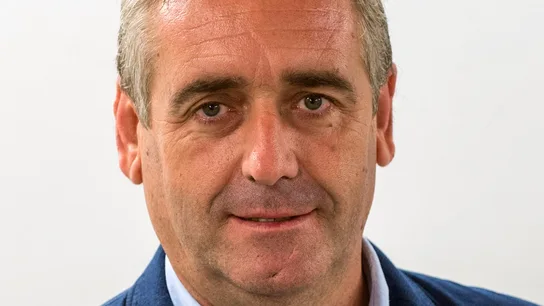 Carlos Gil Carlos Gil