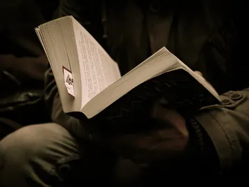 Leer acompanados aumenta la creatividad Leer acompanados aumenta la creatividad