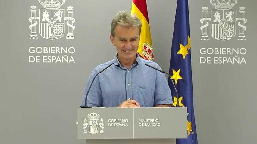 La extraña frase de Fernando Simón en plena reuda de prensa: "Voy a meterme el dedo en la nariz"