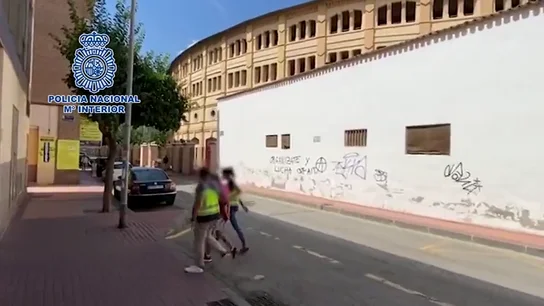 Violaciones a alumnos y abuso de poder del depredador de Murcia: él decidía quién toreaba con Pepín Lira Violaciones a alumnos y abuso de poder del depredador de Murcia: él decidía quién toreaba con Pepín Lira