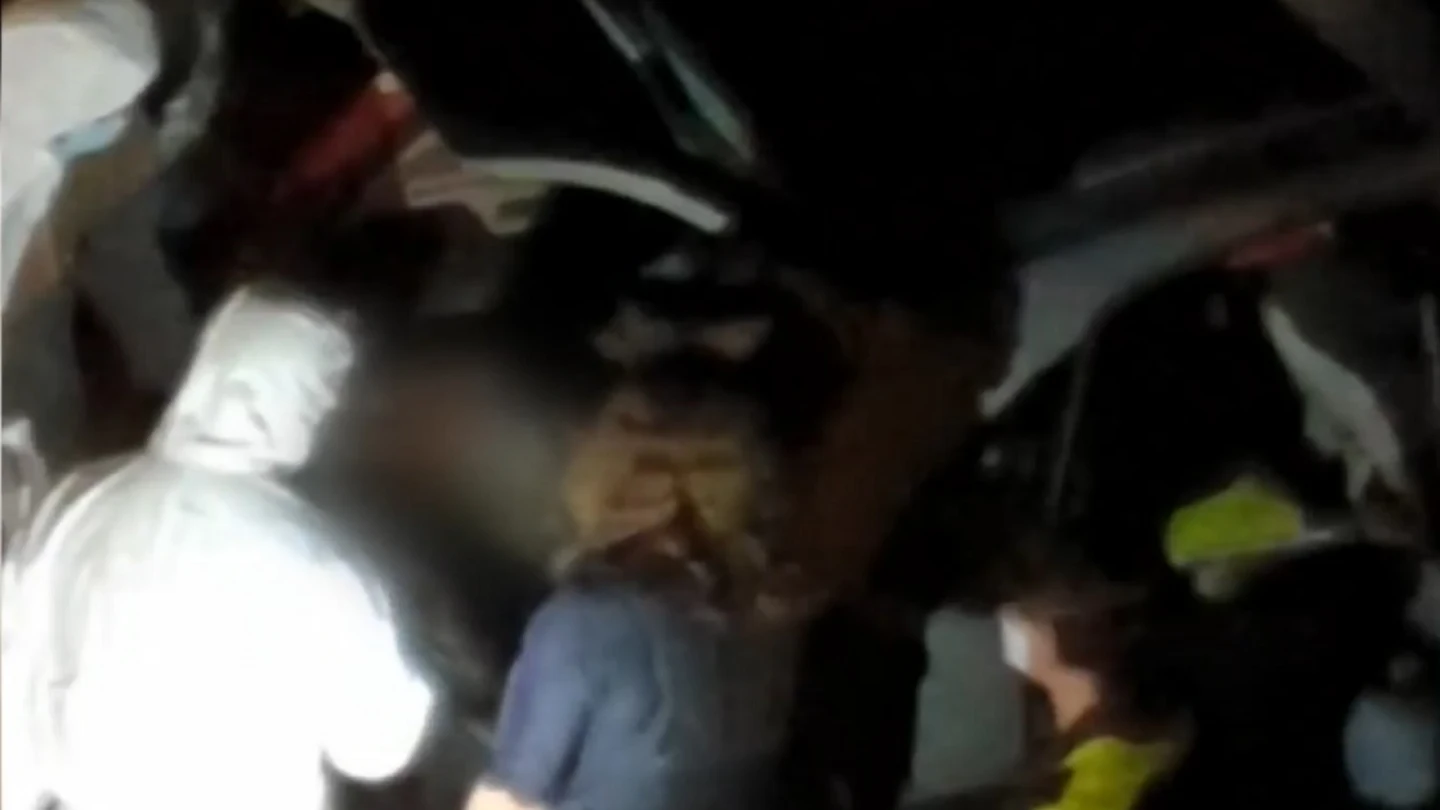 Imagen del vehículo en el que fue hallado el cuerpo de Yésica en Valencia Imagen del vehículo en el que fue hallado el cuerpo de Yésica en Valencia