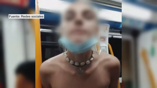 Una de las menores de la agresión racista en el Metro de Madrid Una de las menores de la agresión racista en el Metro de Madrid