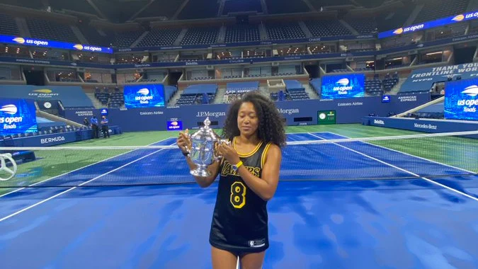 Naomi Osaka, con la camiseta de Kobe Bryant