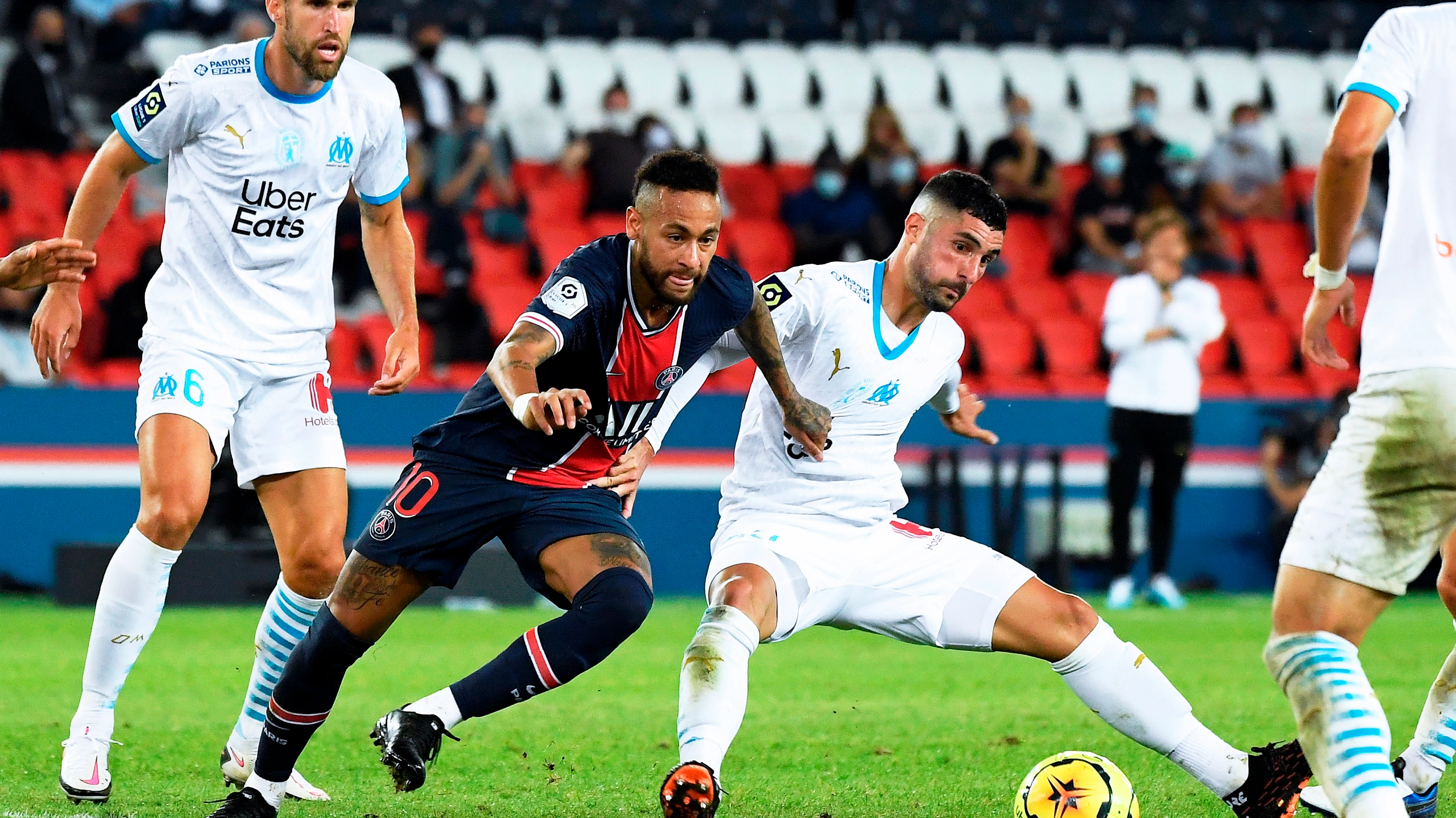 Neymar Jr y Álvaro González