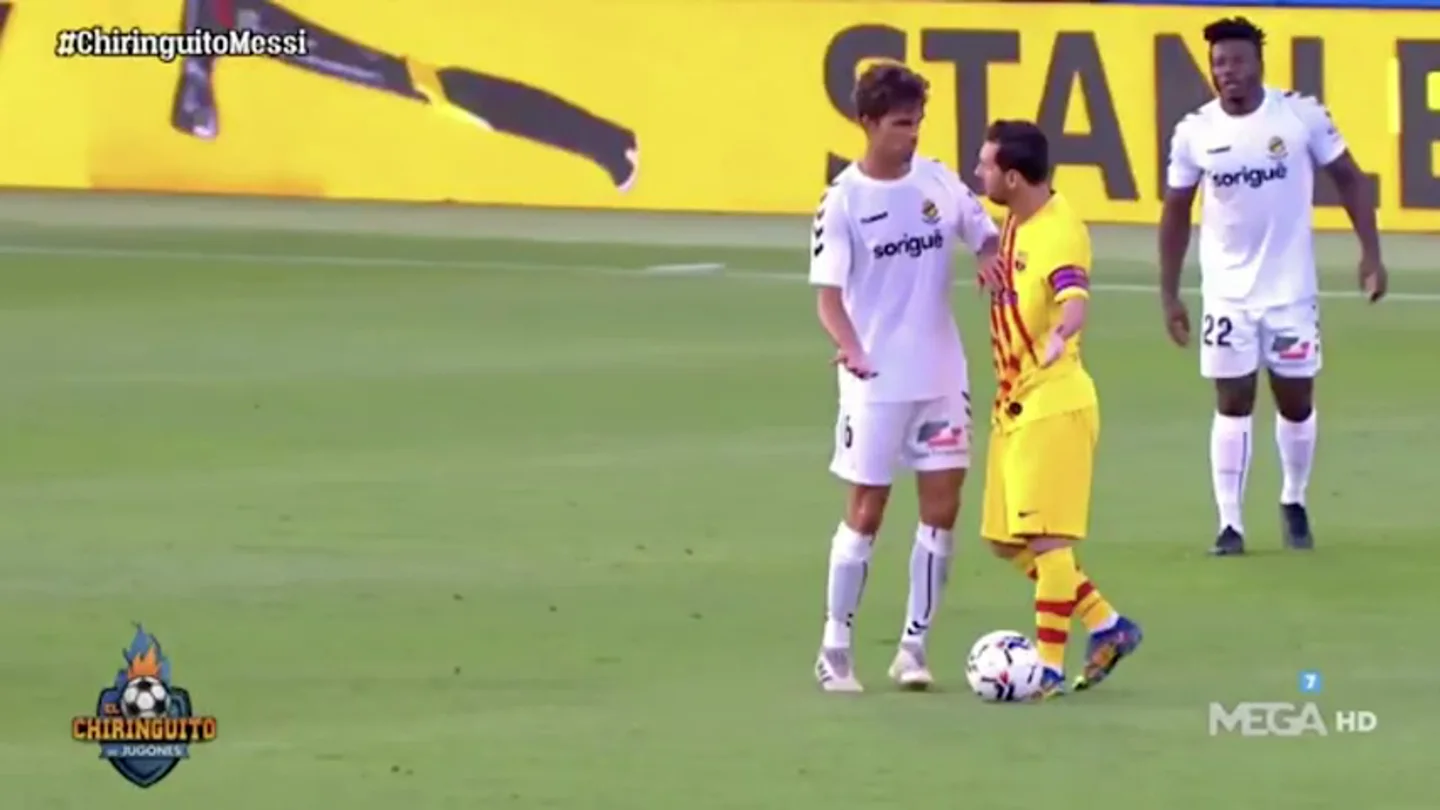 Javi Ribelles relata su rifirrafe con Leo Messi: "¡Deja de darme patadas, boludo!" Javi Ribelles relata su rifirrafe con Leo Messi: "¡Deja de darme patadas, boludo!"