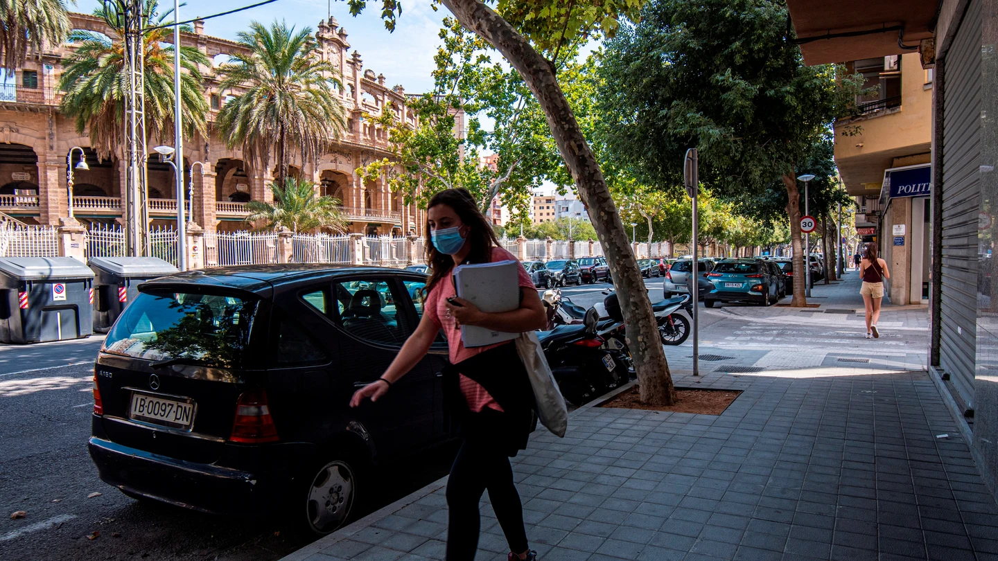 Por qué el distanciamiento social es la mejor manera de reducir las posibilidades de contagio de Covid-19 Por qué el distanciamiento social es la mejor manera de reducir las posibilidades de contagio de Covid-19