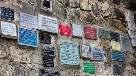 Placas conmemorativas. Santuario de las Lajas Placas conmemorativas. Santuario de las Lajas