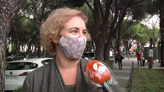 Polémicas palabras de una vecina de La Moraleja: "No estamos mezclados con personas de Alcobendas, que viven en pisos" Polémicas palabras de una vecina de La Moraleja: "No estamos mezclados con personas de Alcobendas, que viven en pisos"
