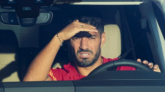 Luis Suárez otea el horizonte Luis Suárez otea el horizonte