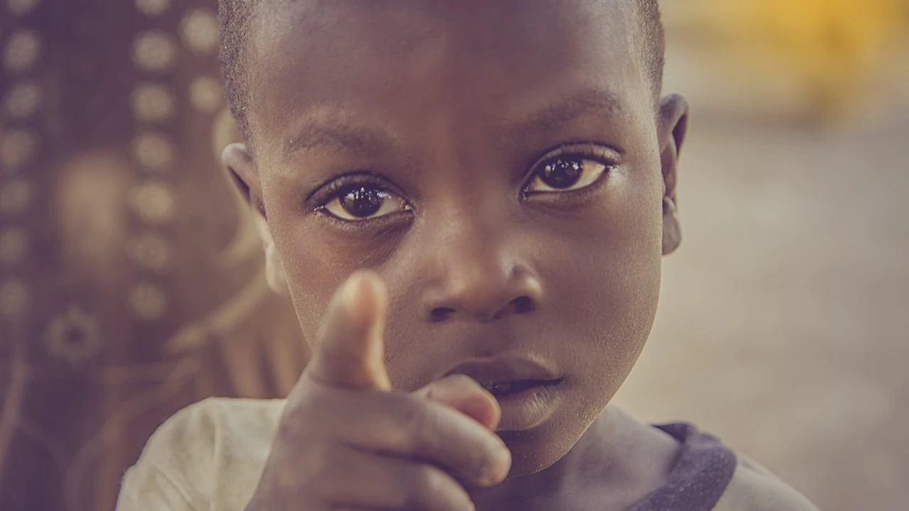 Imagen de archivo de un niño de Nigeria