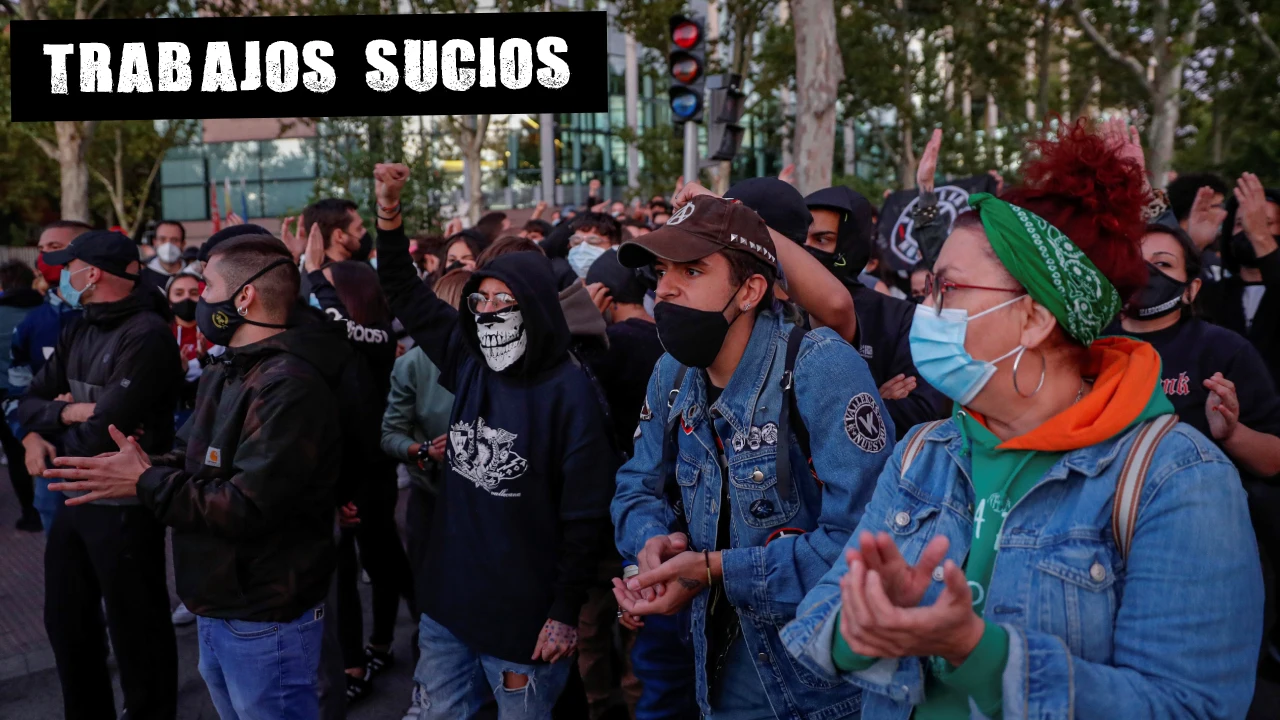 Manifestación frente a la Asamblea de Madrid