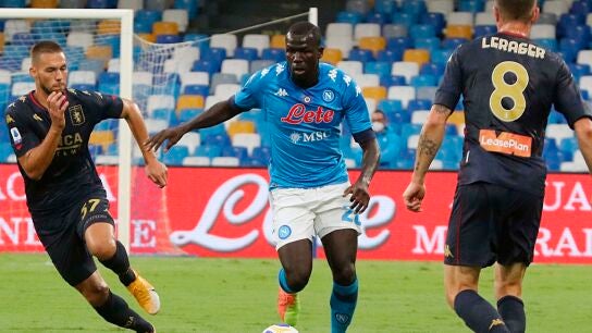 Imagen del partido entre el Genoa y el N&aacute;poles