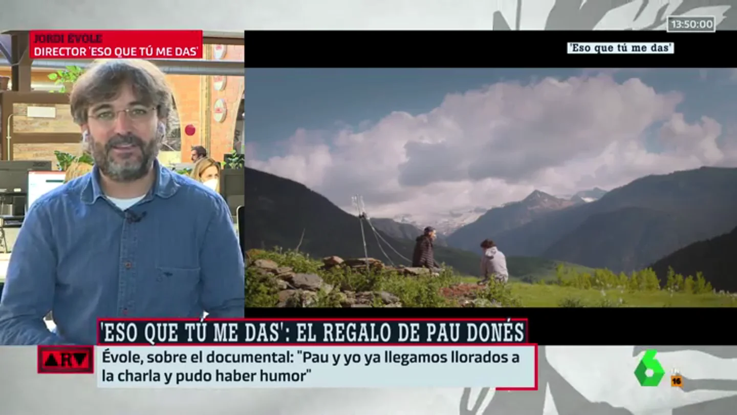 Évole, sobre su última charla con Pau Donés: "De alguna manera, Pau sigue vivo. Con este documental, sigue estando ahí" Évole, sobre su última charla con Pau Donés: "De alguna manera, Pau sigue vivo. Con este documental, sigue estando ahí"
