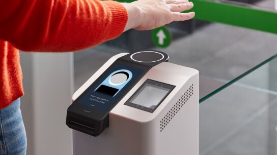 As&iacute; es Amazon One, la tecnolog&iacute;a para hacer la compra con la palma de la mano