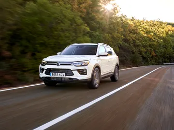 El Korando estrena una nueva motorización más ecológica El Korando estrena una nueva motorización más ecológica