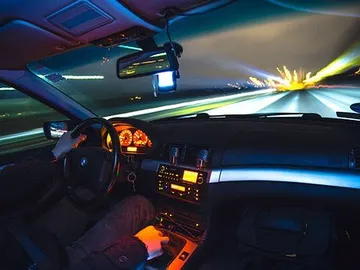 Restricciones de movilidad: todo lo que puedes -y no puedes- hacer con el coche Restricciones de movilidad: todo lo que puedes -y no puedes- hacer con el coche