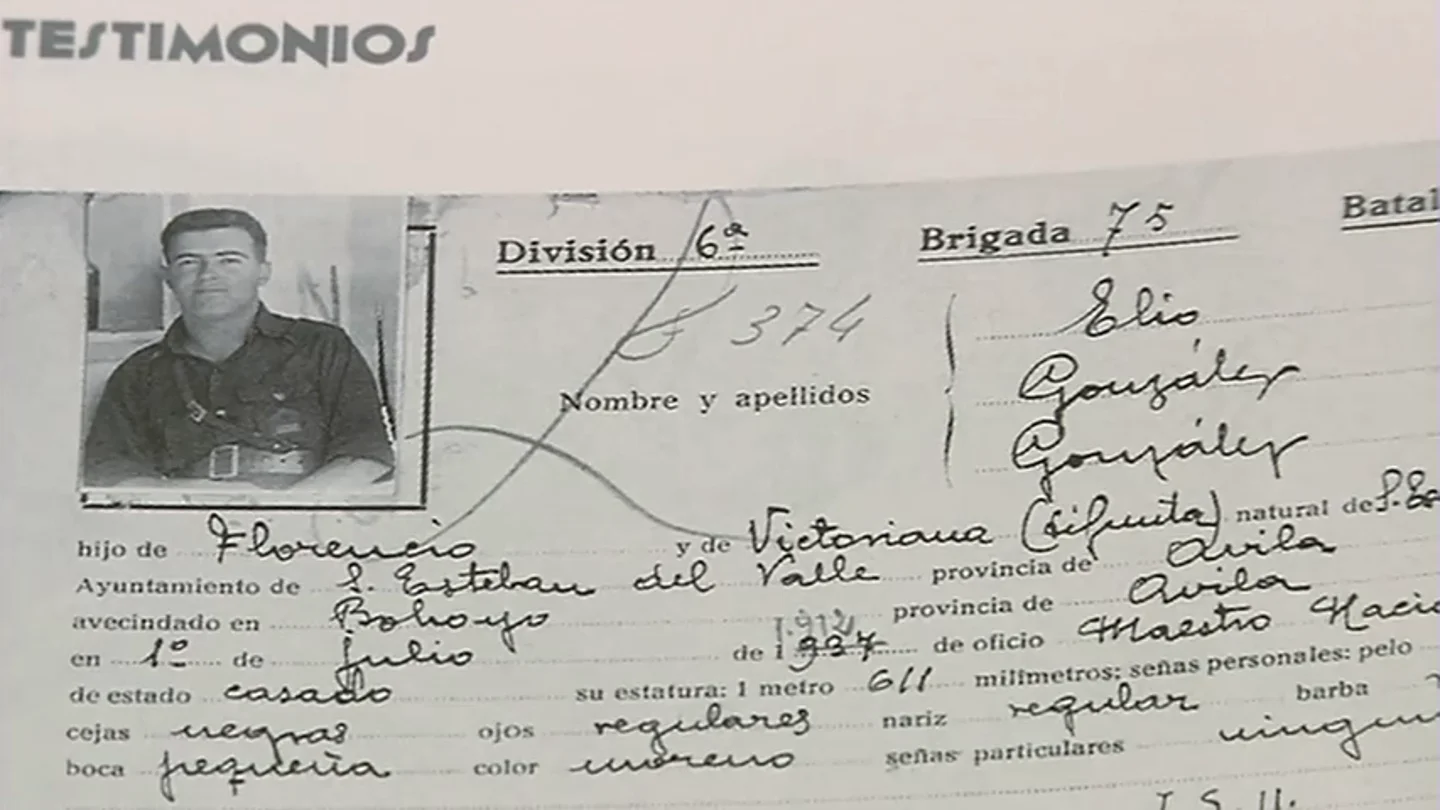 Elio, el maestro condenado por el franquismo siete años después de muerto Elio, el maestro condenado por el franquismo siete años después de muerto