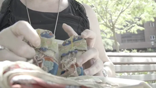 La herencia de Martina Barroso (Trece Rosas): unas zapatillas con la bandera republicana oculta La herencia de Martina Barroso (Trece Rosas): unas zapatillas con la bandera republicana oculta