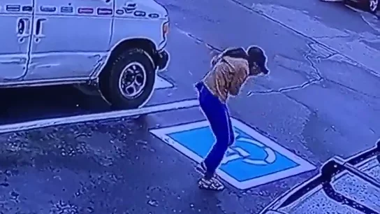 La sorprendente reacción de una joven al conseguir trabajo que se ha vuelto viral La sorprendente reacción de una joven al conseguir trabajo que se ha vuelto viral