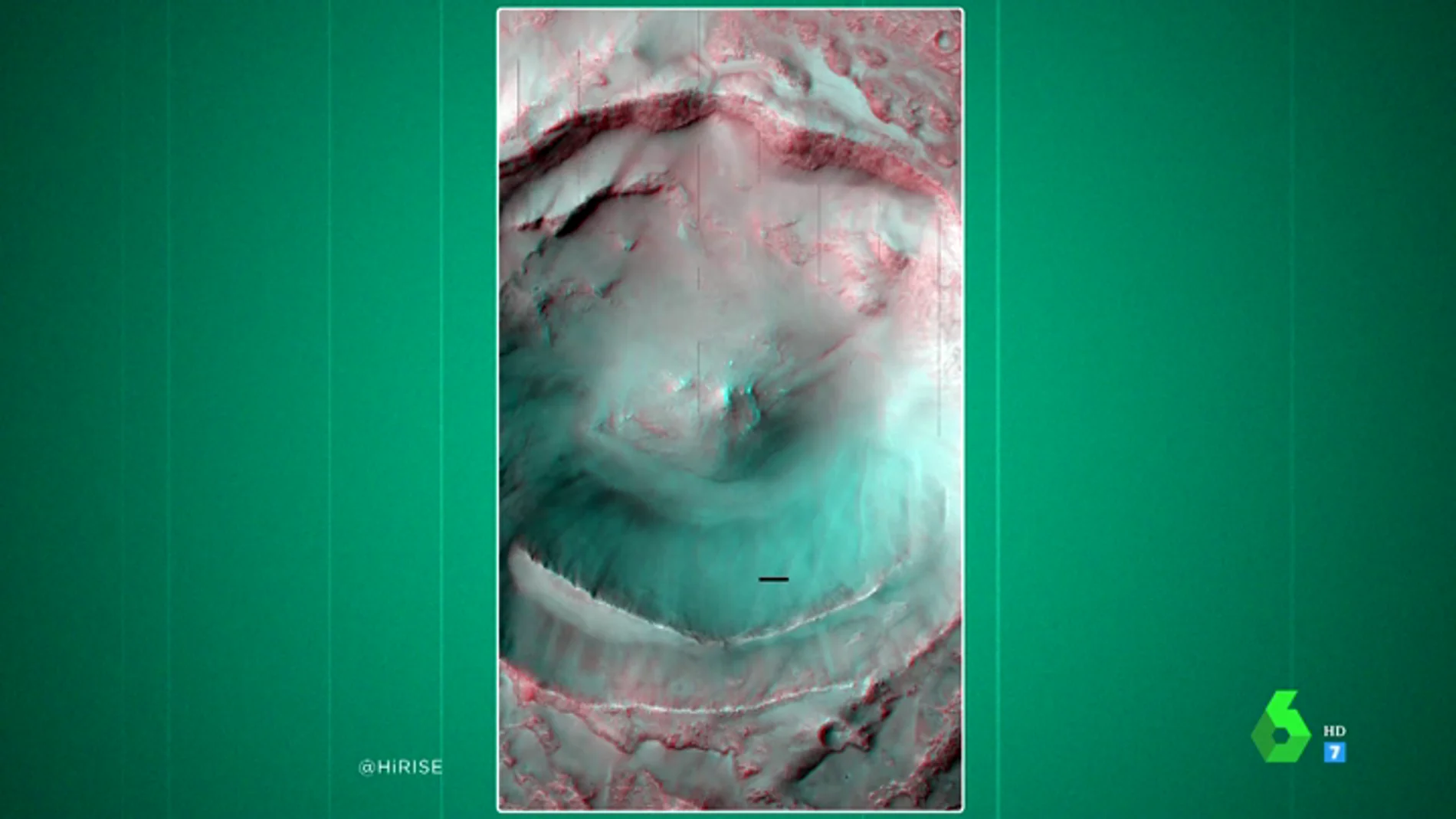 Imagen de un cráter en Marte