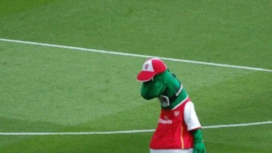 Gunnersaurus, mascota del Arsenal Gunnersaurus, mascota del Arsenal