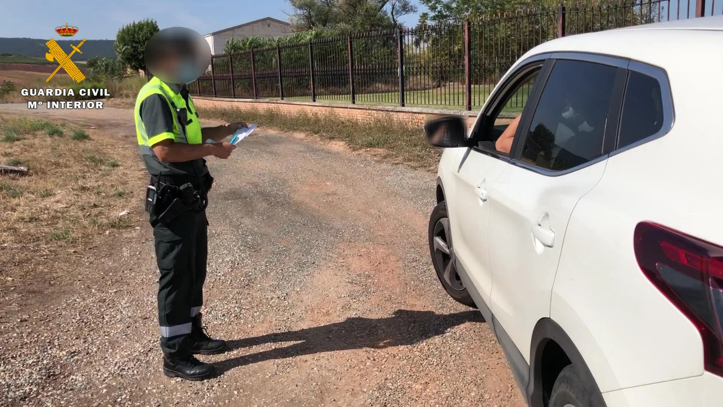 Pillan dos veces en el mismo día a un conductor con exceso de velocidad Pillan dos veces en el mismo día a un conductor con exceso de velocidad