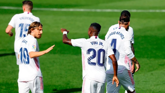 Luka Modric y Vinicius Jr. Luka Modric y Vinicius Jr.