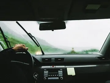 Conductor al volante Conductor al volante