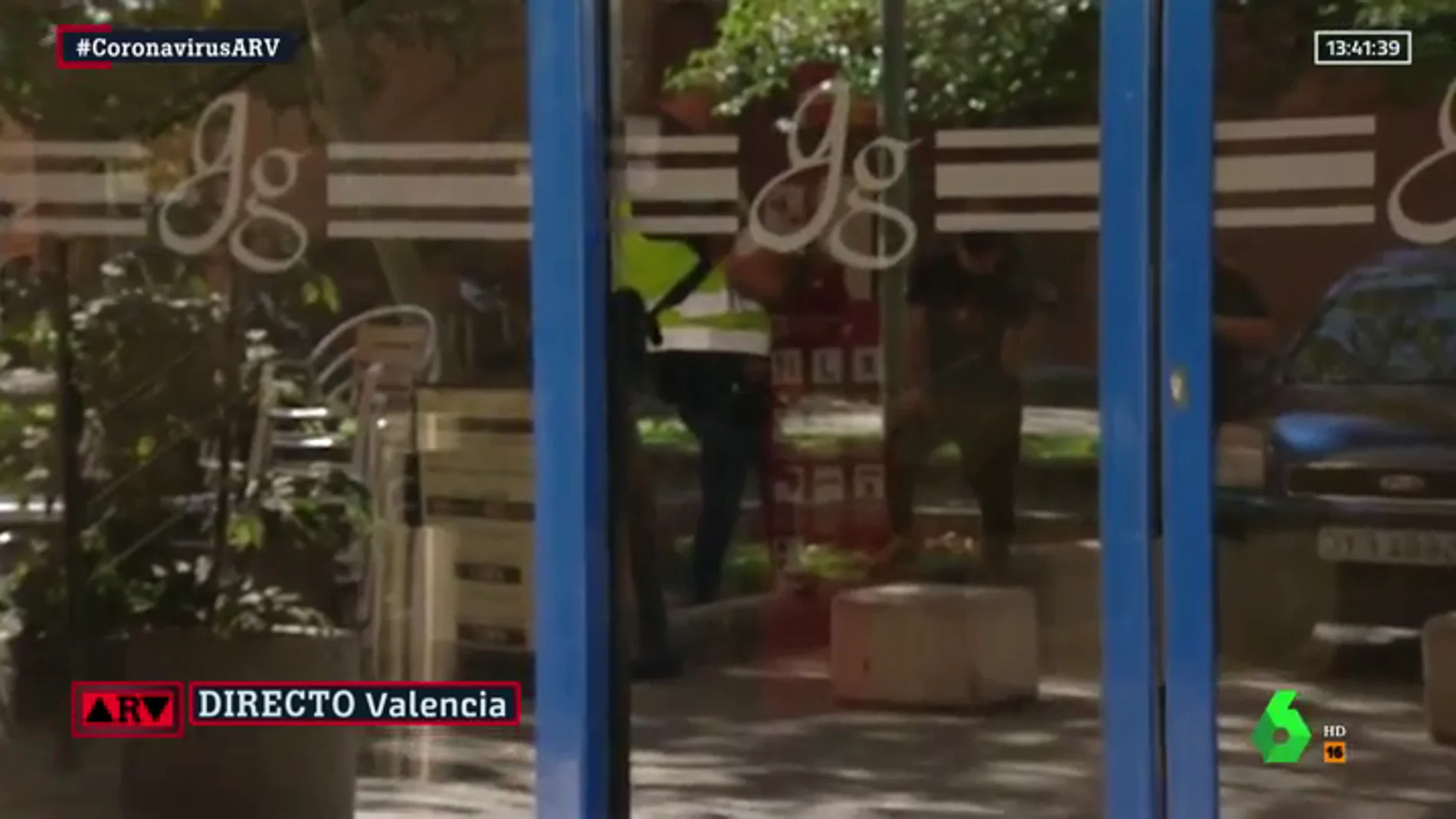 La Generalitat envía a la Policía al colegio mayor de Valencia para investigar la fiesta universitaria del brote de COVID