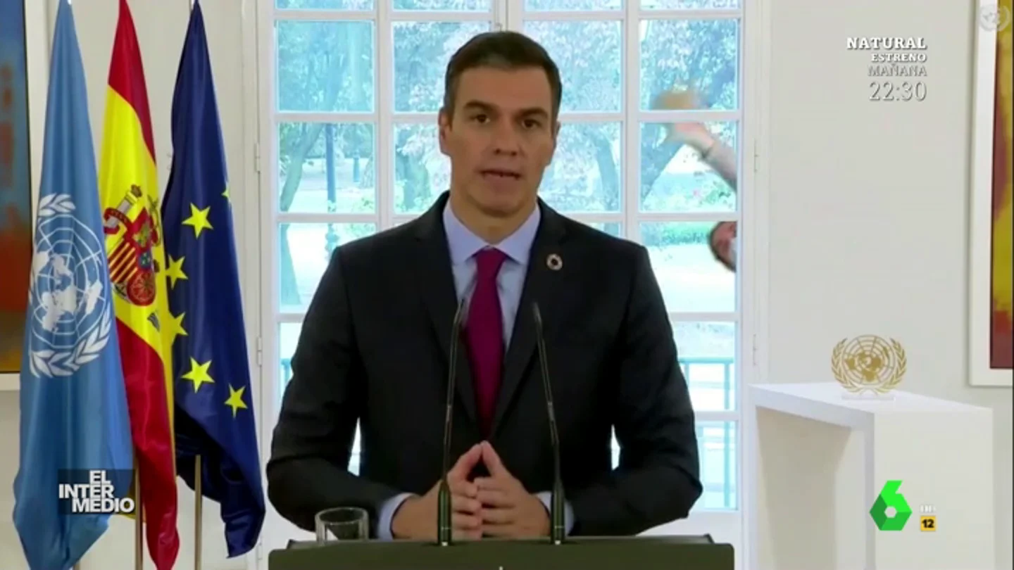 Vídeos manipulados - Una persona pide ayuda detrás de Pedro Sánchez durante su comparecencia: "¡Socorro!" Vídeos manipulados - Una persona pide ayuda detrás de Pedro Sánchez durante su comparecencia: "¡Socorro!"