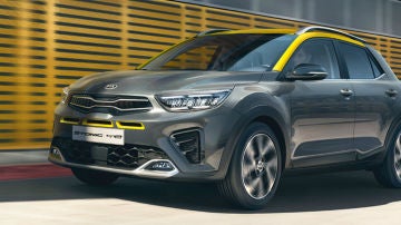 El Kia Stonic GT Line solo llega con opciones electrificadas