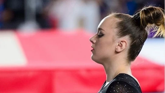 Amy Tinkler, gimanasta británica Denuncia los abusos recibidos por su entrenadora durante años