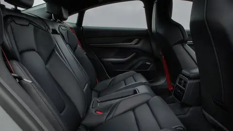 Porsche Taycan Turbo S Porsche Taycan Turbo S