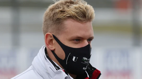 Mick Schumacher se estrena en Fórmula 1 El piloto de Fórmula 2 iba a correr sus primeros libres