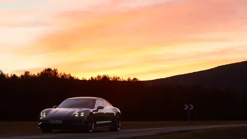 Porsche Taycan Turbo S Porsche Taycan Turbo S