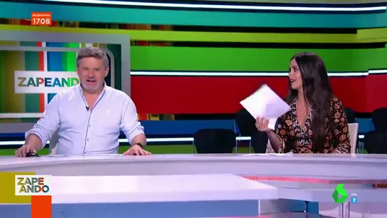 El mal rato de Cristina Pedroche en pleno directo de Zapeando El mal rato de Cristina Pedroche en pleno directo de Zapeando