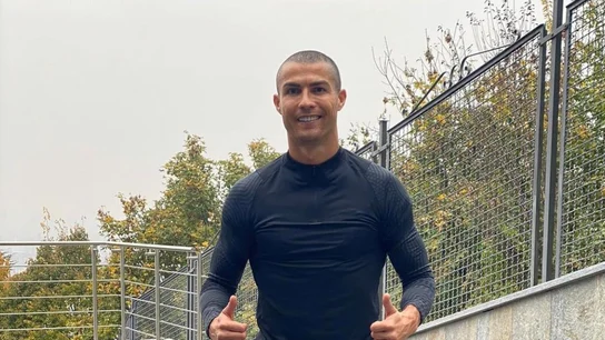 Cristiano Ronaldo Cristiano Ronaldo