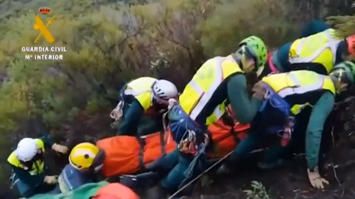 Guardia Civil acude a un accidente en el 'Iberian Classic Raid' El piloto ha fallecido