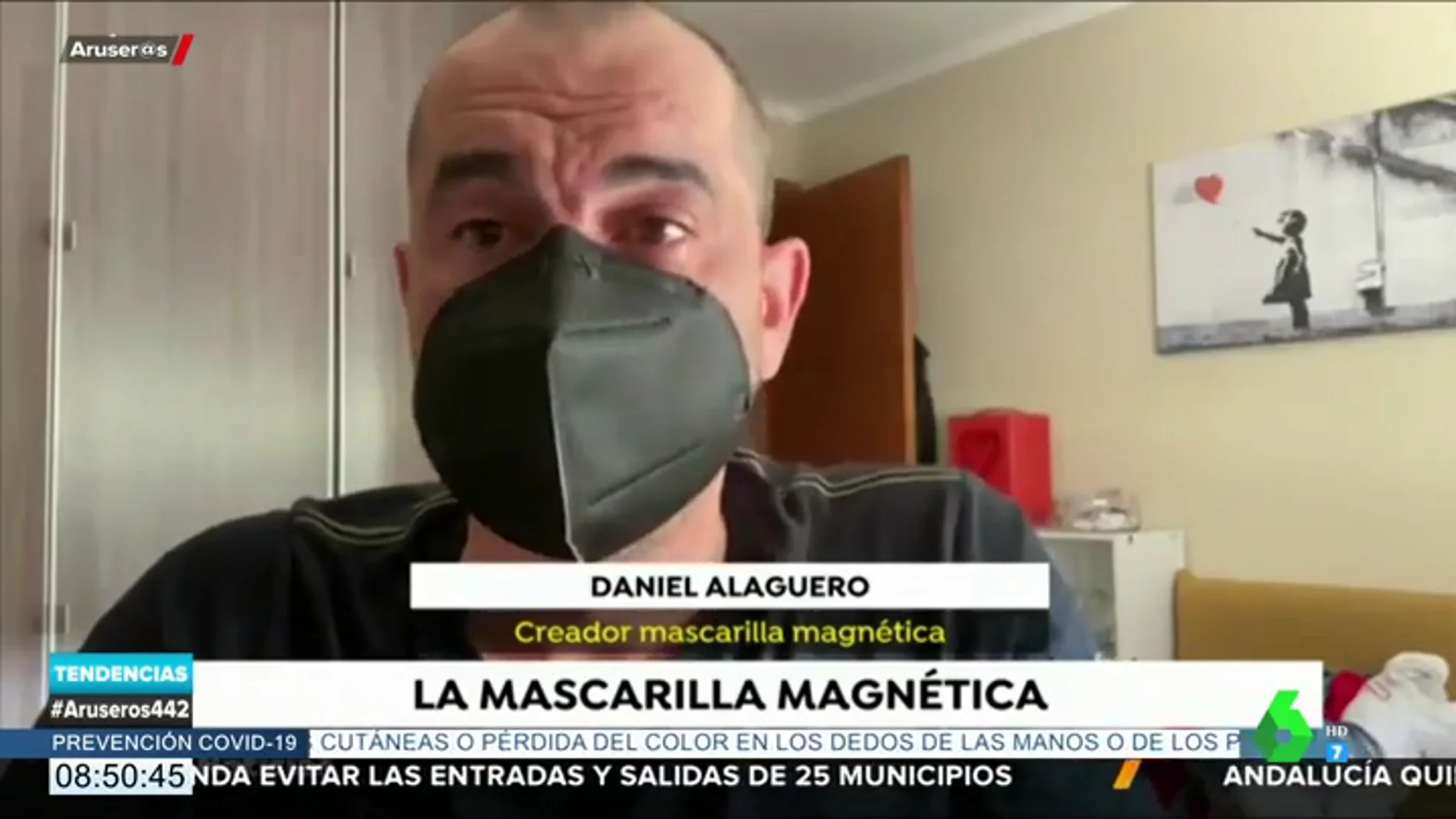 un asturiano inventa una mascarilla con sujeción a través de imanes 