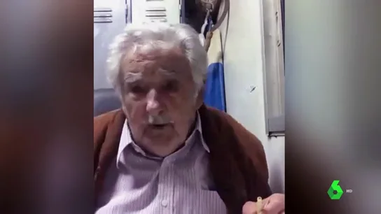 La reflexión de Pepe Mujica por la pandemia en laSexta: "Vivimos una epidemia de pelotudos que no entienden" La reflexión de Pepe Mujica por la pandemia en laSexta: "Vivimos una epidemia de pelotudos que no entienden"