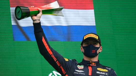 Max Verstappen, tercero en el GP de Portugal El piloto insultó a Lance Stroll llamándolo mongol