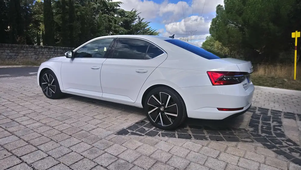 Skoda Superb iV