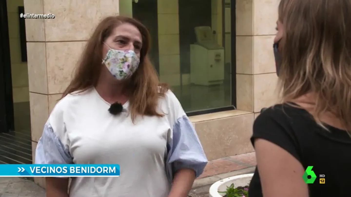 El drama de los vecinos de Benidorm ante el desplome del turismo: "He visto a gente trabajadora pidiendo en las colas de Cruz Roja" El drama de los vecinos de Benidorm ante el desplome del turismo: "He visto a gente trabajadora pidiendo en las colas de Cruz Roja"