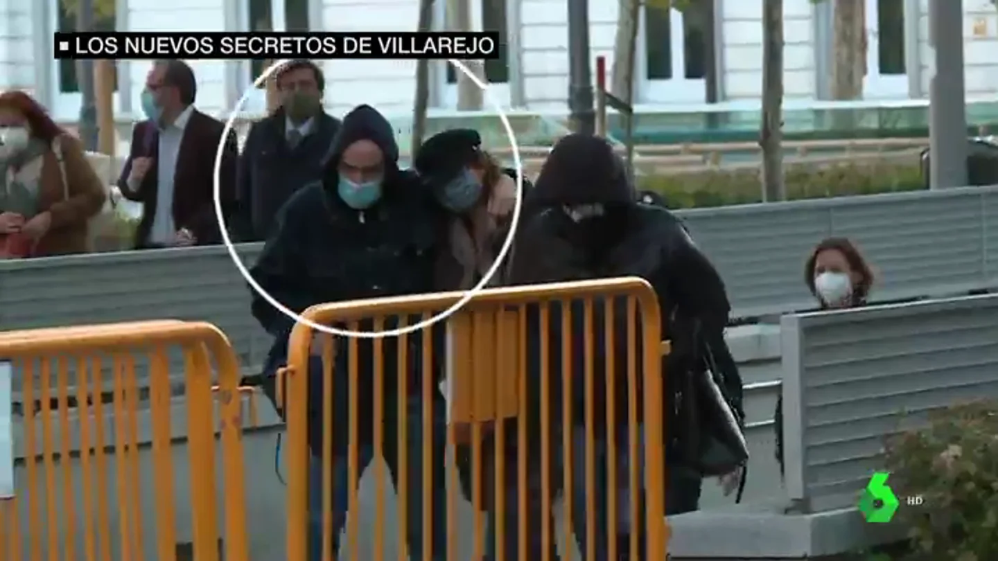 Hallan nuevos documentos en la celda y la casa de Villarejo, incluidos algunos que vinculan al falso cura que asaltó la casa de Bárcenas y la operación Kitchen Hallan nuevos documentos en la celda y la casa de Villarejo, incluidos algunos que vinculan al falso cura que asaltó la casa de Bárcenas y la operación Kitchen